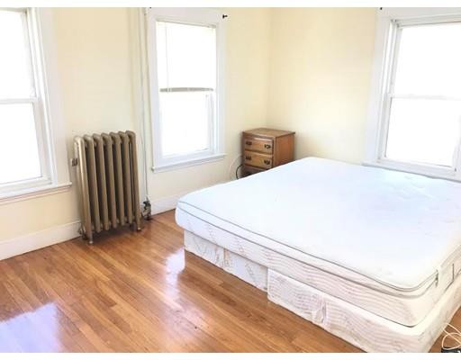 27 Bartlett St Weymouth Ma 02191 Townhouse For Rent In