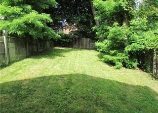backyard - 1706 Westinghouse St
