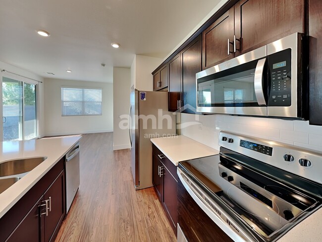 Foto del edificio - 23126 E Camacho Rd