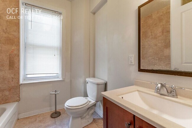 Foto del edificio - Three Bedroom Apartment in Graduate Hospital