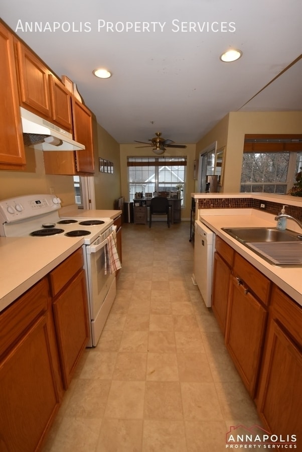 Foto del edificio - 2008 Peggy Stewart Way