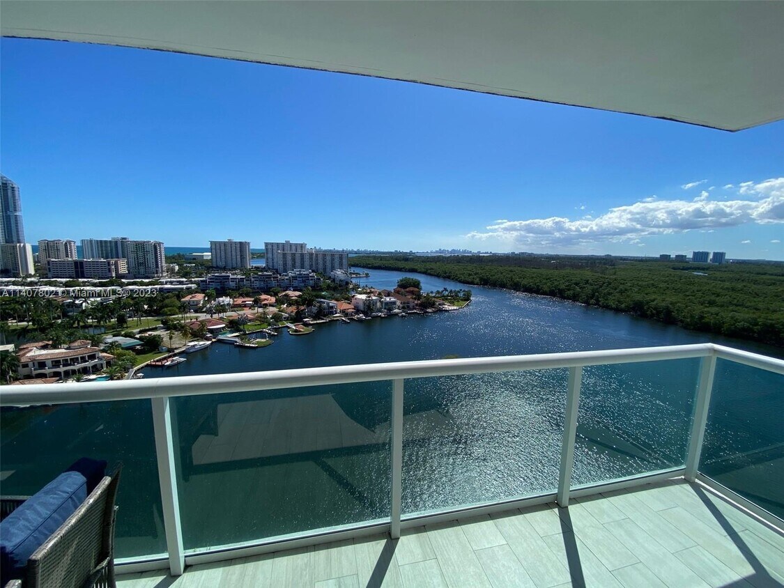 400 Sunny Isles Blvd Unit 1815, Sunny Isles Beach, FL 33160 Condo for