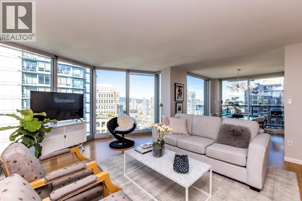 Photo principale - 889 Homer St