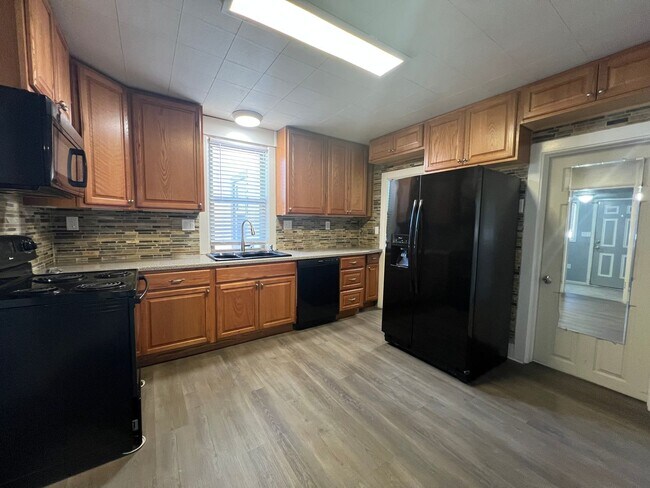 Foto del edificio - Historic Home Close to Downtown Loveland!