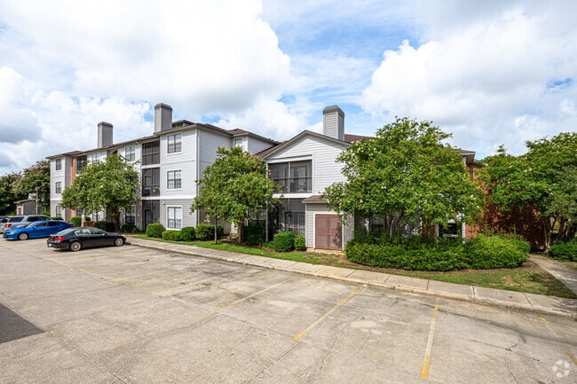 Building Photo - City Heights on Coursey
