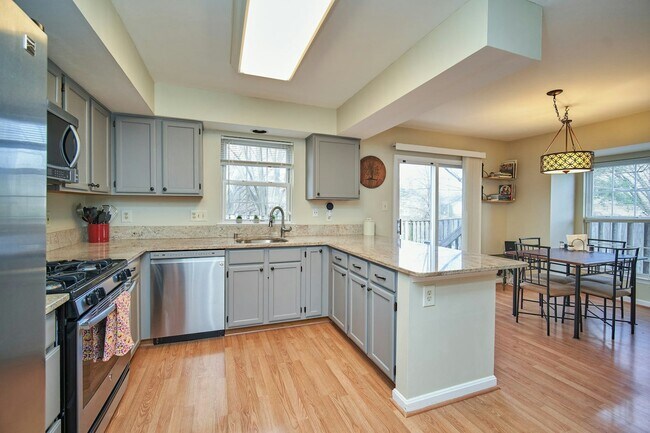 Building Photo - 14610 Thera Way