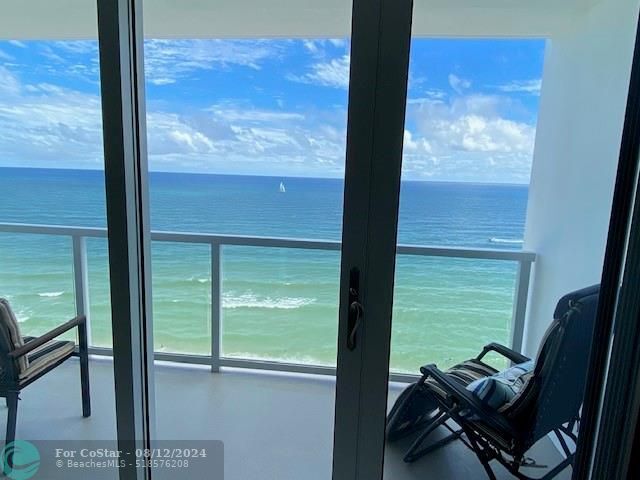 Building Photo - 209 N Fort Lauderdale Beach Blvd