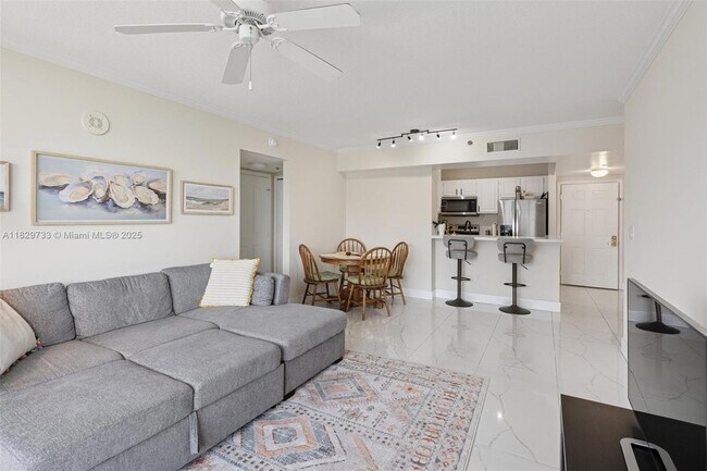 Foto del edificio - 2665 SW 37th Ave