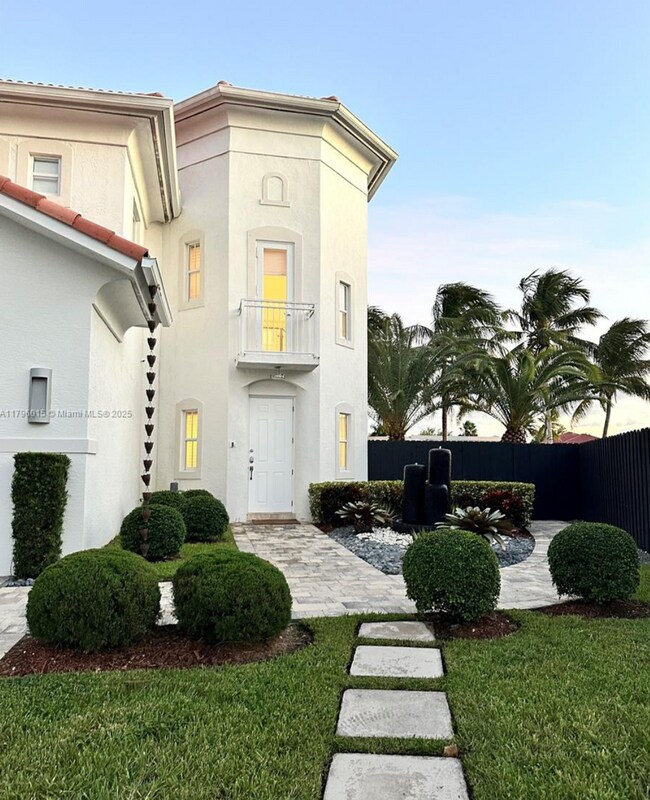 Foto del edificio - 6801 NW 113th Ct