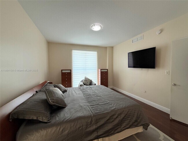 Foto del edificio - 7275 SW 90th Way