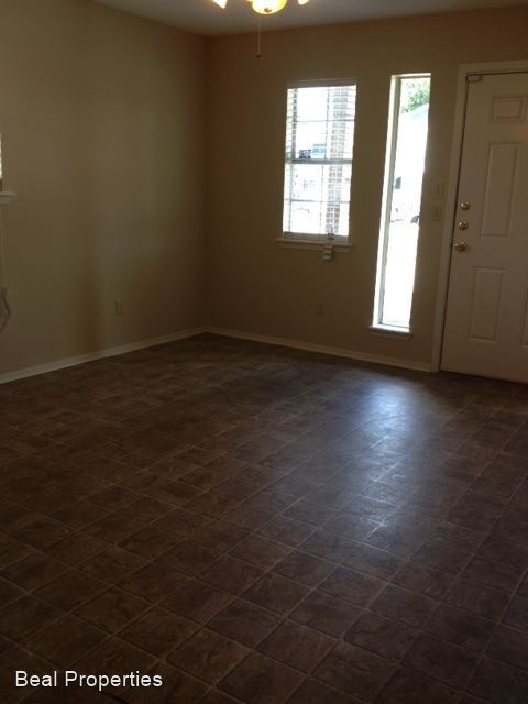 Building Photo - 3 br, 2 bath House - 701 Swiss Ct