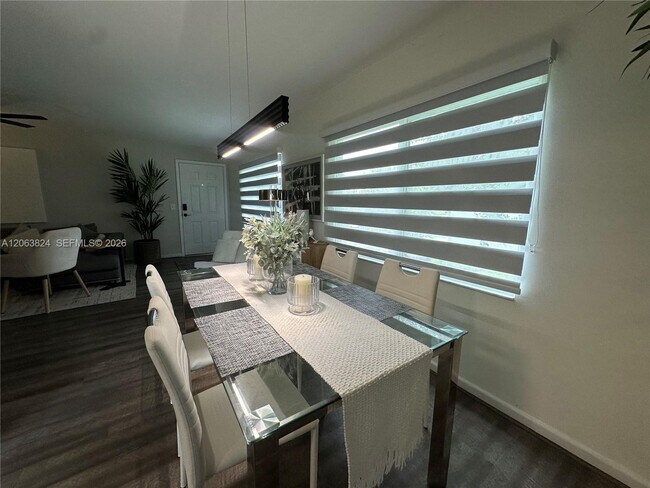 Foto del edificio - 13550 SW 6th Ct