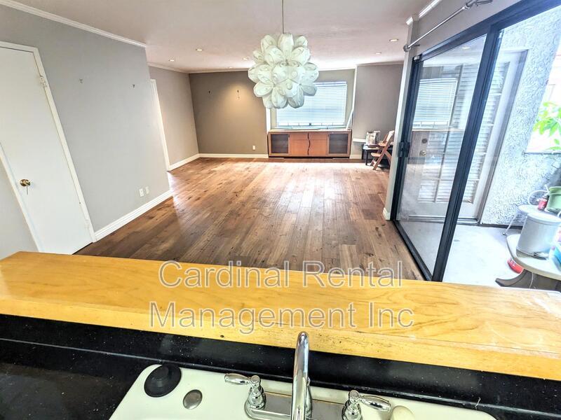 Foto principal - 130 Monterey Rd