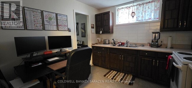 Building Photo - 2707 Priscilla St