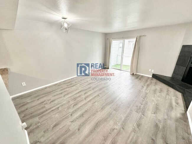 Foto del edificio - 251 S Nome St