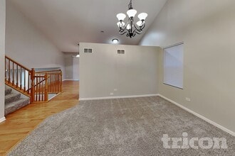 Building Photo - 8007 Shady Oak Rd
