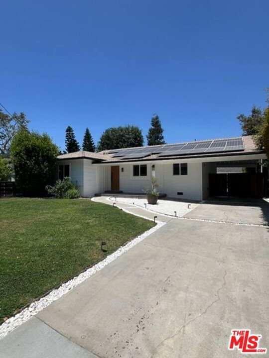 Building Photo - 12211 Tiara St