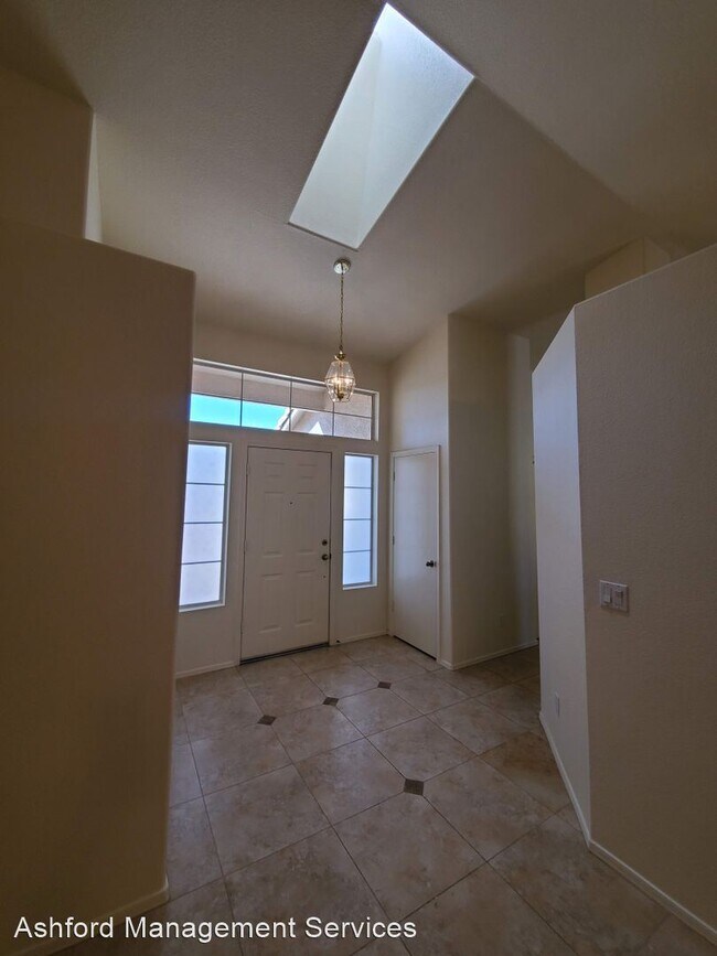Foto del edificio - 3 br, 2 bath House - 121 S Longmore St