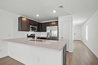 Building Photo - 8807 Bar Hbr Dr