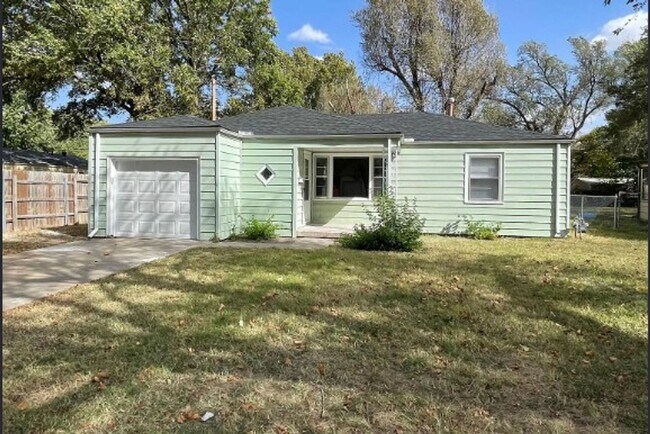 Foto del edificio - Welcome to Your Next Home with Harvest Investments!