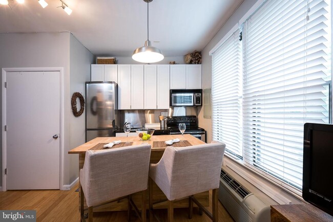 Foto del edificio - 1822 15th St NW
