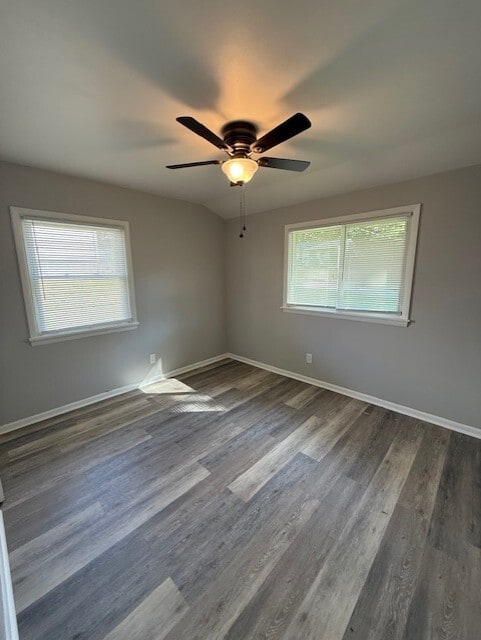 224 McDonald Ave Niles, OH 44446 – photo 2