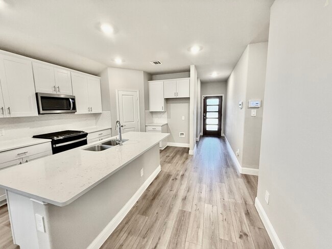 Building Photo - 2358 Aspen Hl Dr