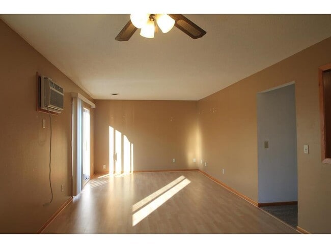 Building Photo - 949 Wescott Trail