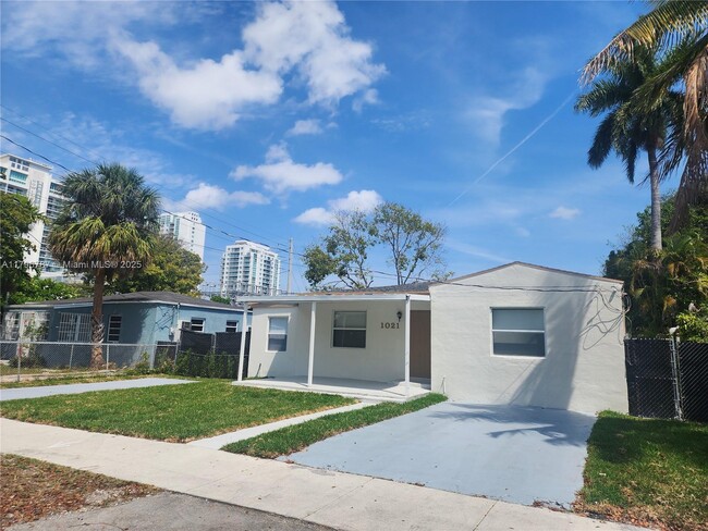 Foto del edificio - 1021 NW 20th Ave