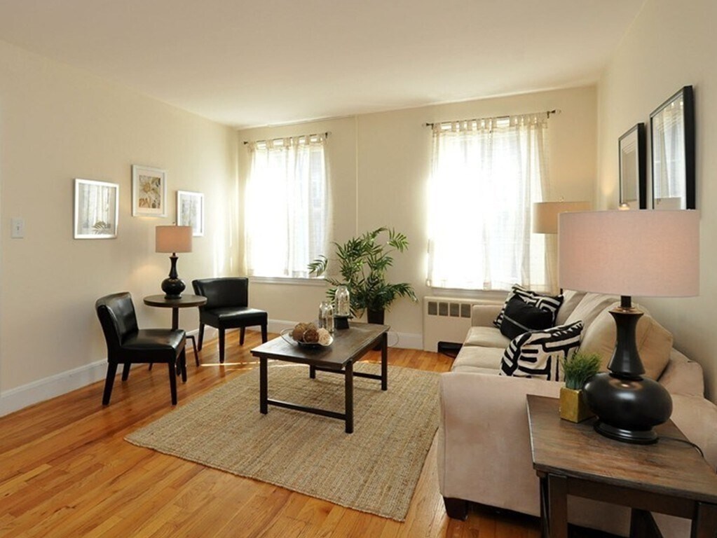 Foto principal - 31 Englewood Ave