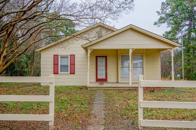 6821 Old Wake Forest Rd, Raleigh, NC 27616 House for