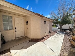 Building Photo - 7135 Shadow Crest Dr