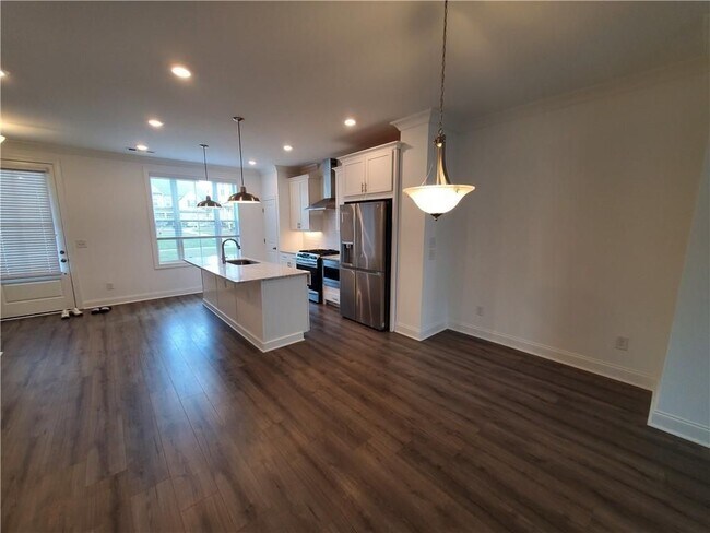 Foto del edificio - 3220 Bennett Crk Ln