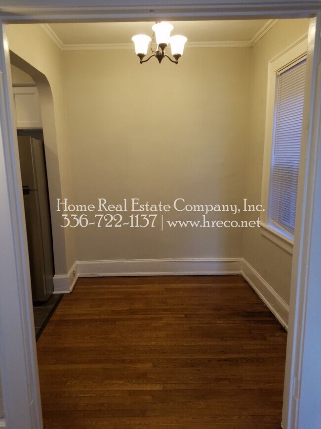 Foto del edificio - 405 N Spring St