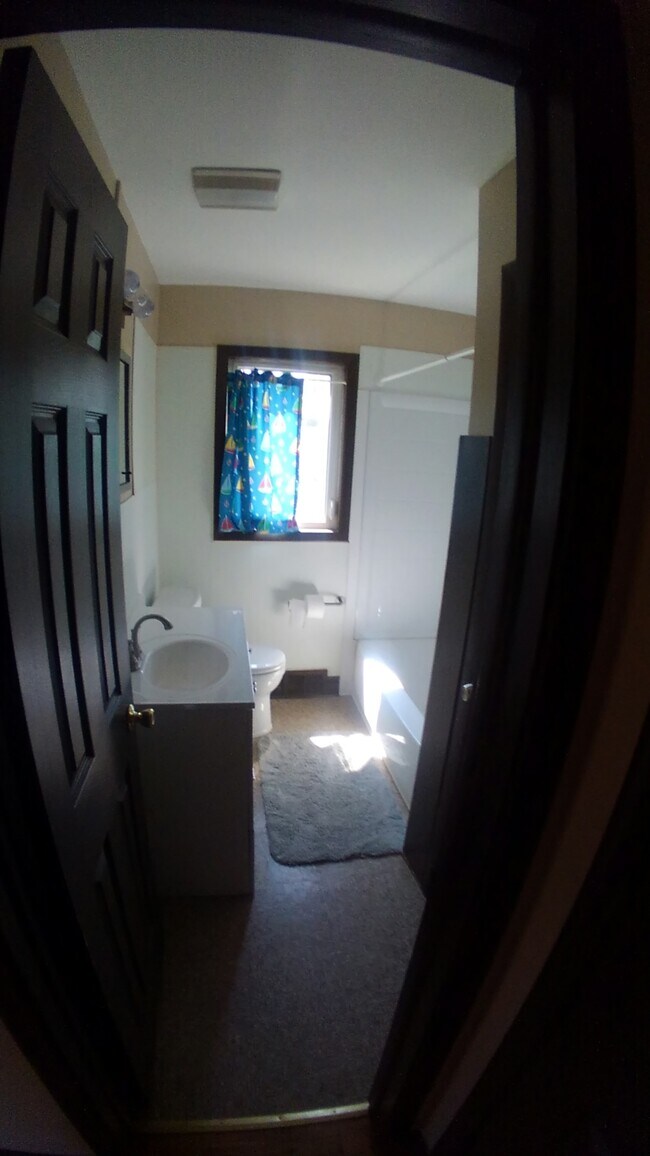 Foto del edificio - 1536 Linden St