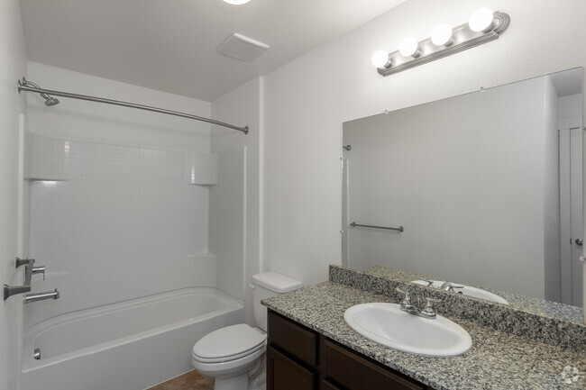 1BR, 1BA - 721SF - Remington Luxury Apartments