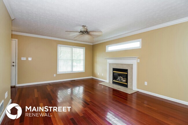 Foto del edificio - 7725 Pear View Ln