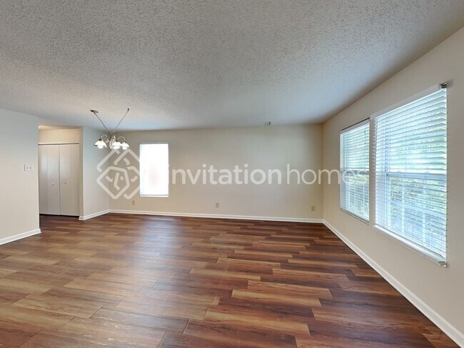 Foto del edificio - 4499 Norfleet St