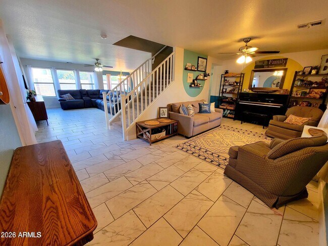 Building Photo - 10841 E Forge Cir