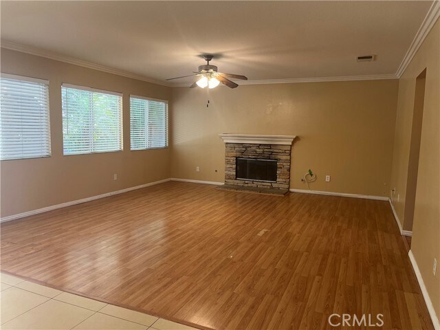 Building Photo - 1112 Polaris Dr