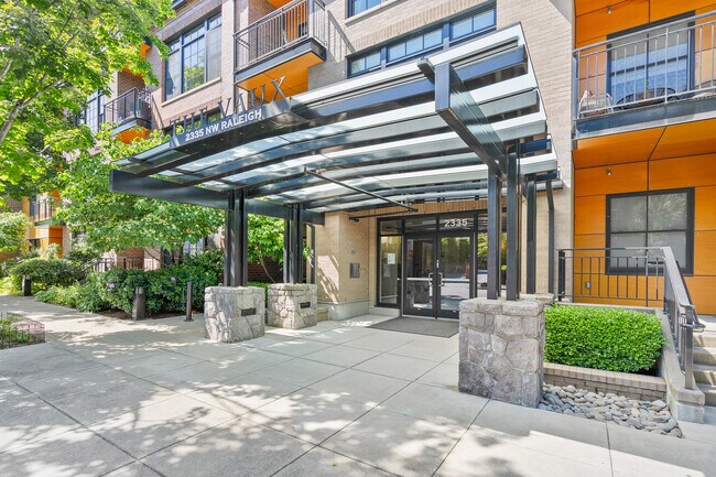 Foto del edificio - 2335 NW Raleigh St