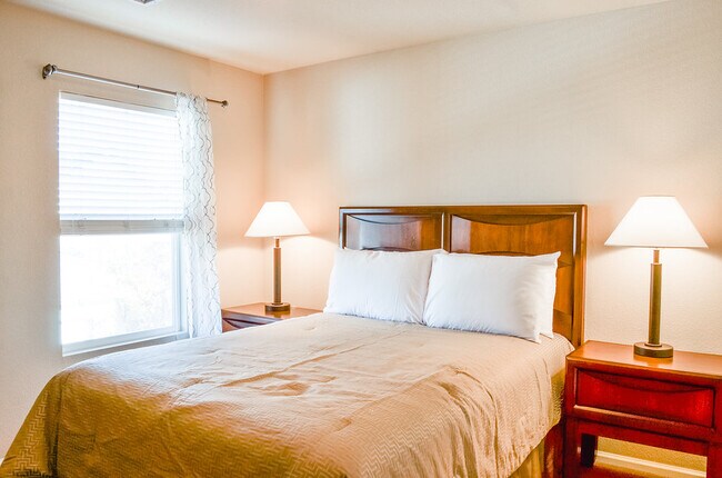 Foto del edificio - 3401 Florence Way