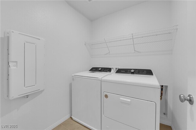 Foto del edificio - 4171 Scarlet Cob Ave