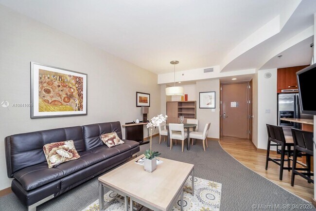 Foto del edificio - 1395 Brickell Ave