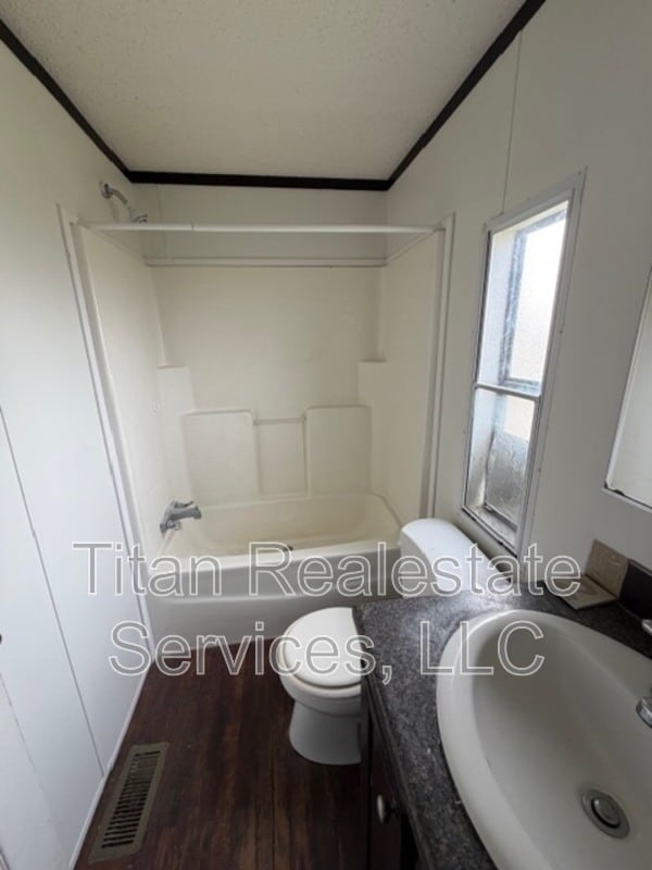 Foto del edificio - 1050 Osage Trail