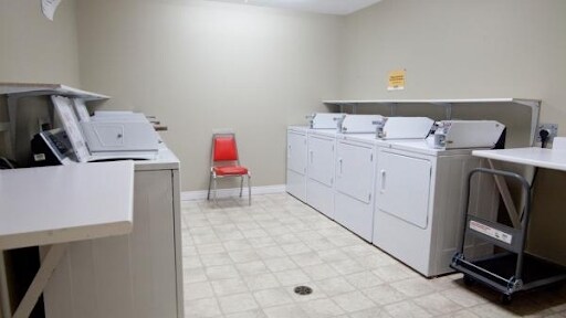 Salle de lavage - Northgate Apartments