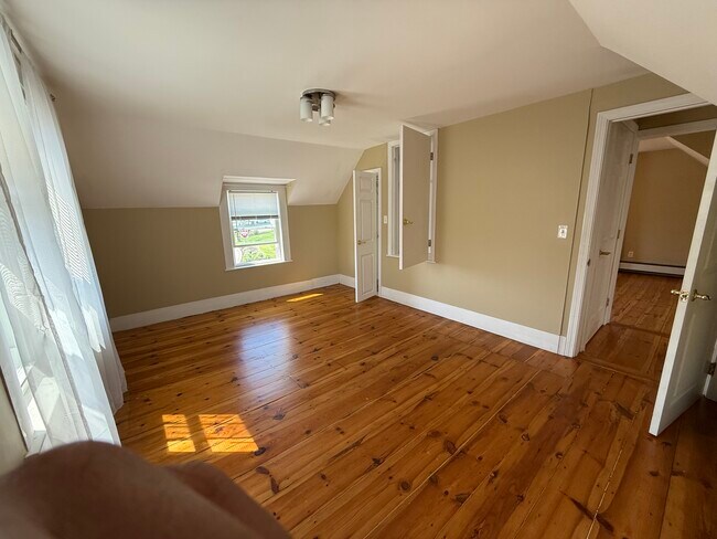 Foto del edificio - 3 Pond St