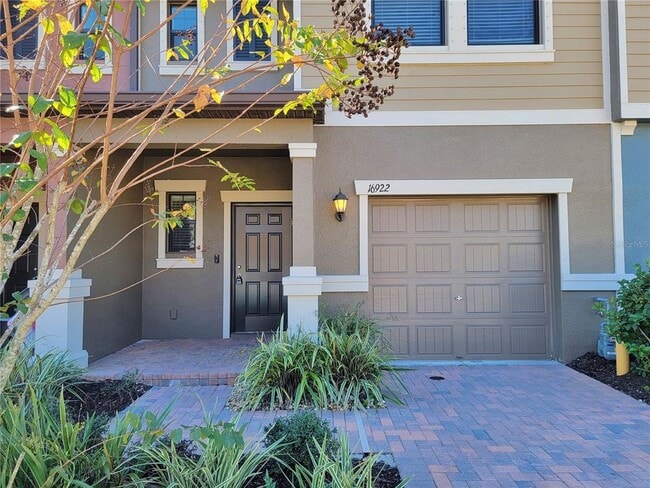 Building Photo - 16922 Red Brick Ln