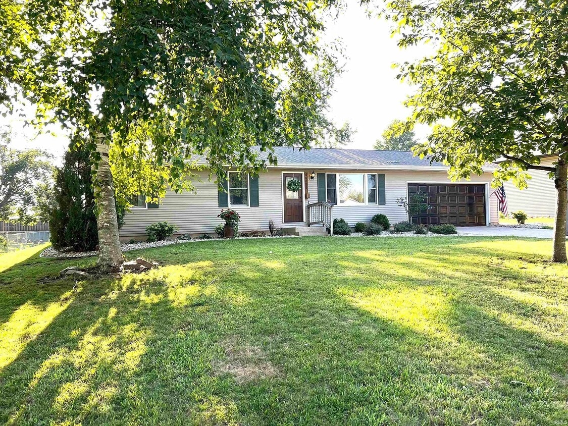 66099 Grasslands Ln, Goshen, IN 46526 House Rental in Goshen, IN