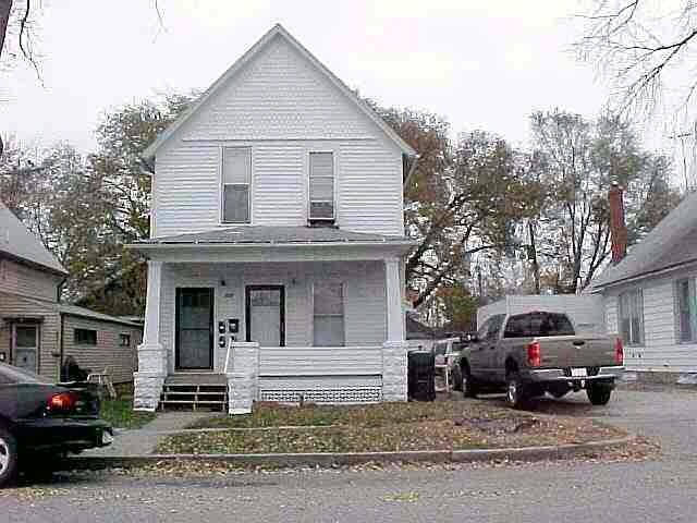 Primary Photo - 316 W 6th St